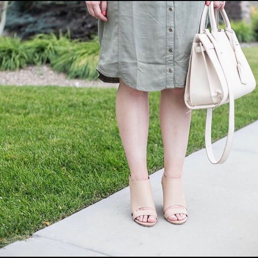 Vince Karen NUDE Wedges